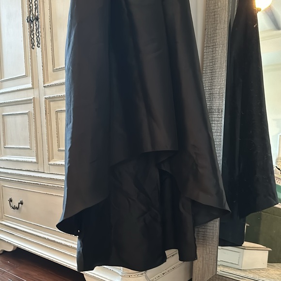 Adrianna Papell Black High Low Evening Gown - Picture 6 of 9